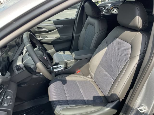 New 2026 Buick Envista Sport Touring w/ Convenience I Package FWD image 11