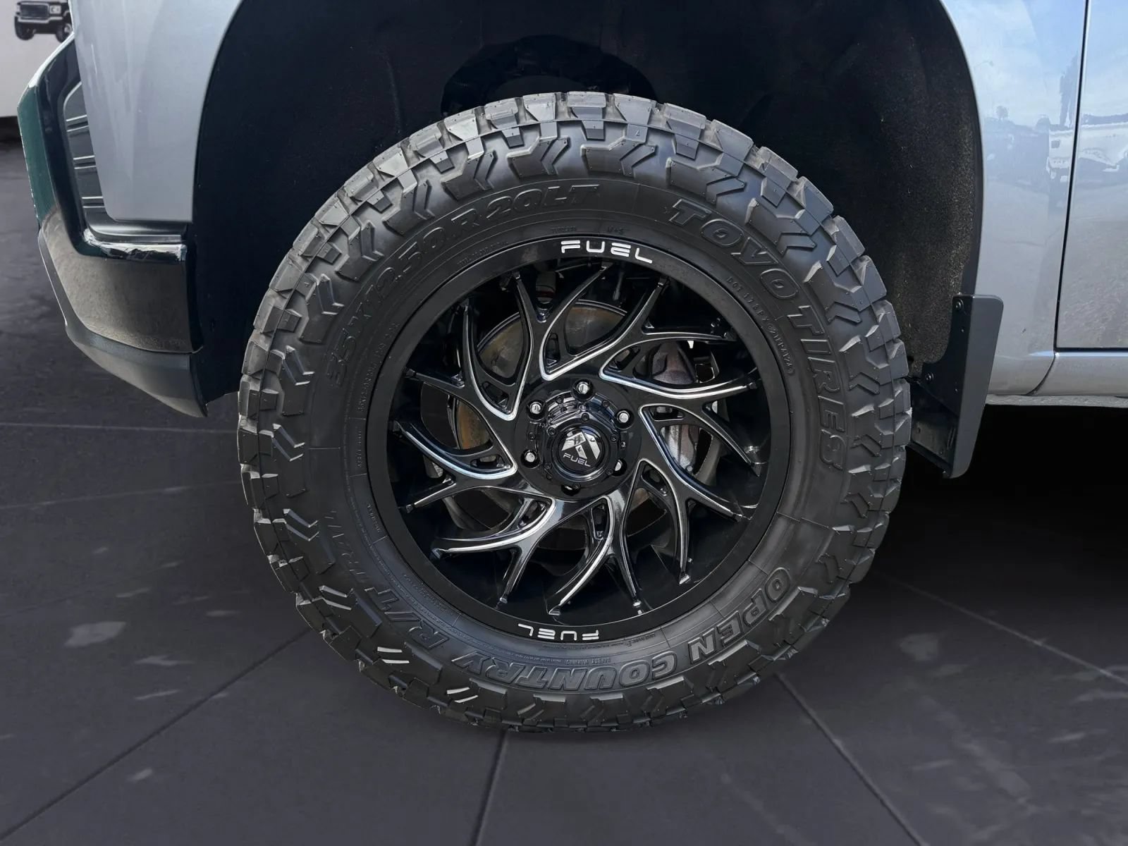 Used 2022 Chevrolet Silverado 1500 LT Trail Boss w/ Safety Package AWD/4WD image 27