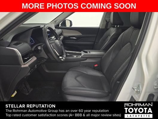 Used 2024 Toyota Grand Highlander AWD image 7