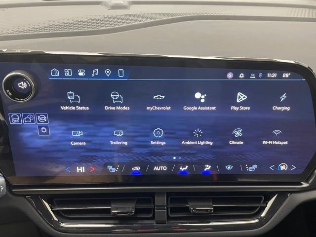 New 2026 Chevrolet Equinox EV RS image 3