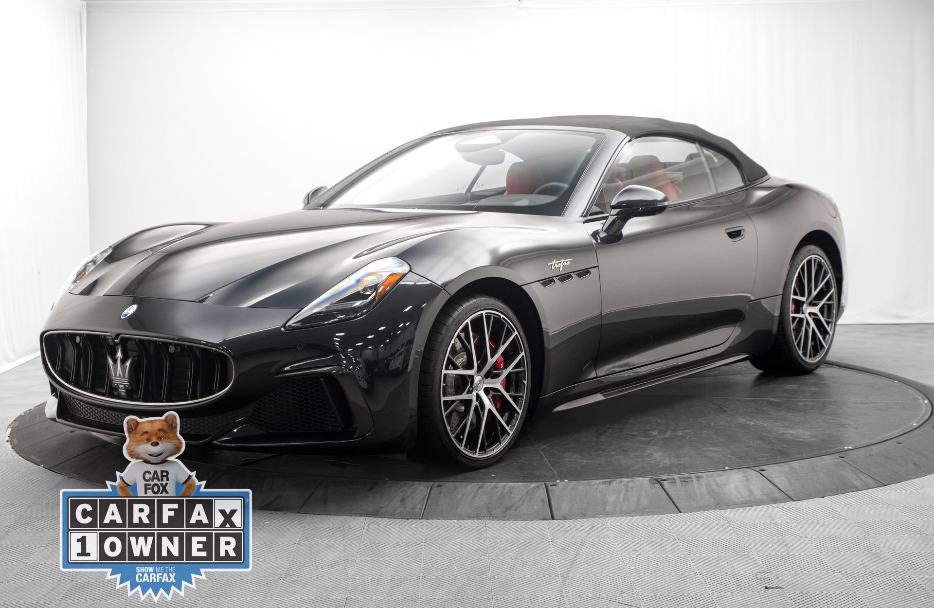 Used 2024 Maserati GranCabrio Trofeo AWD/4WD image 15