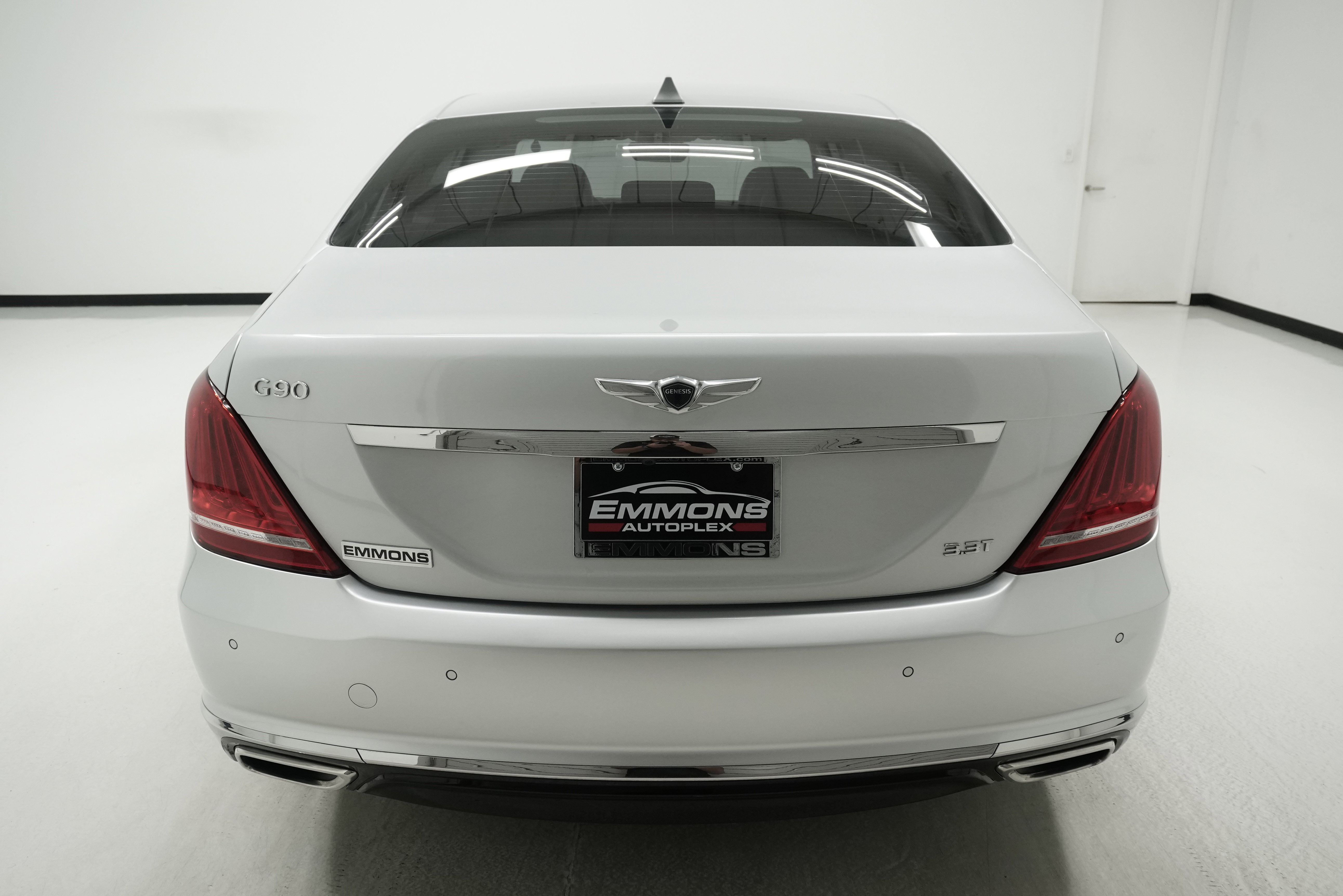 Used 2019 Genesis G90 3.3T Premium image 5