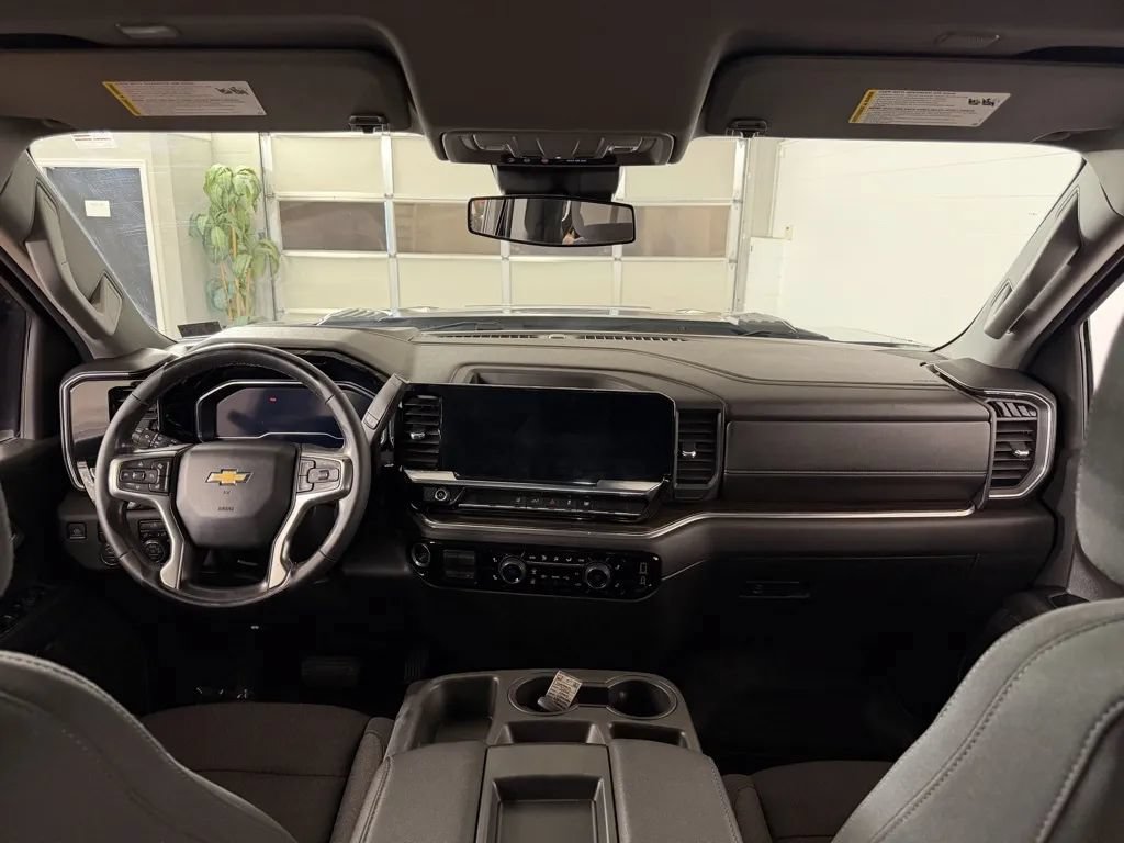 Used 2024 Chevrolet Silverado 2500 LT w/ Convenience Package AWD/4WD image 27
