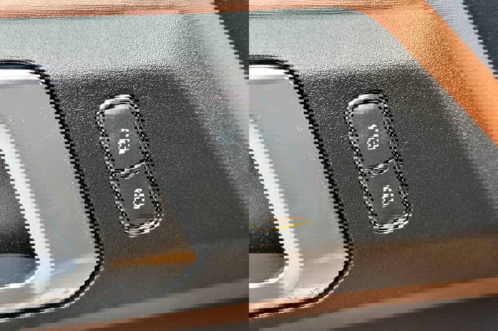 Used 2022 Ford Bronco Outer Banks image 13