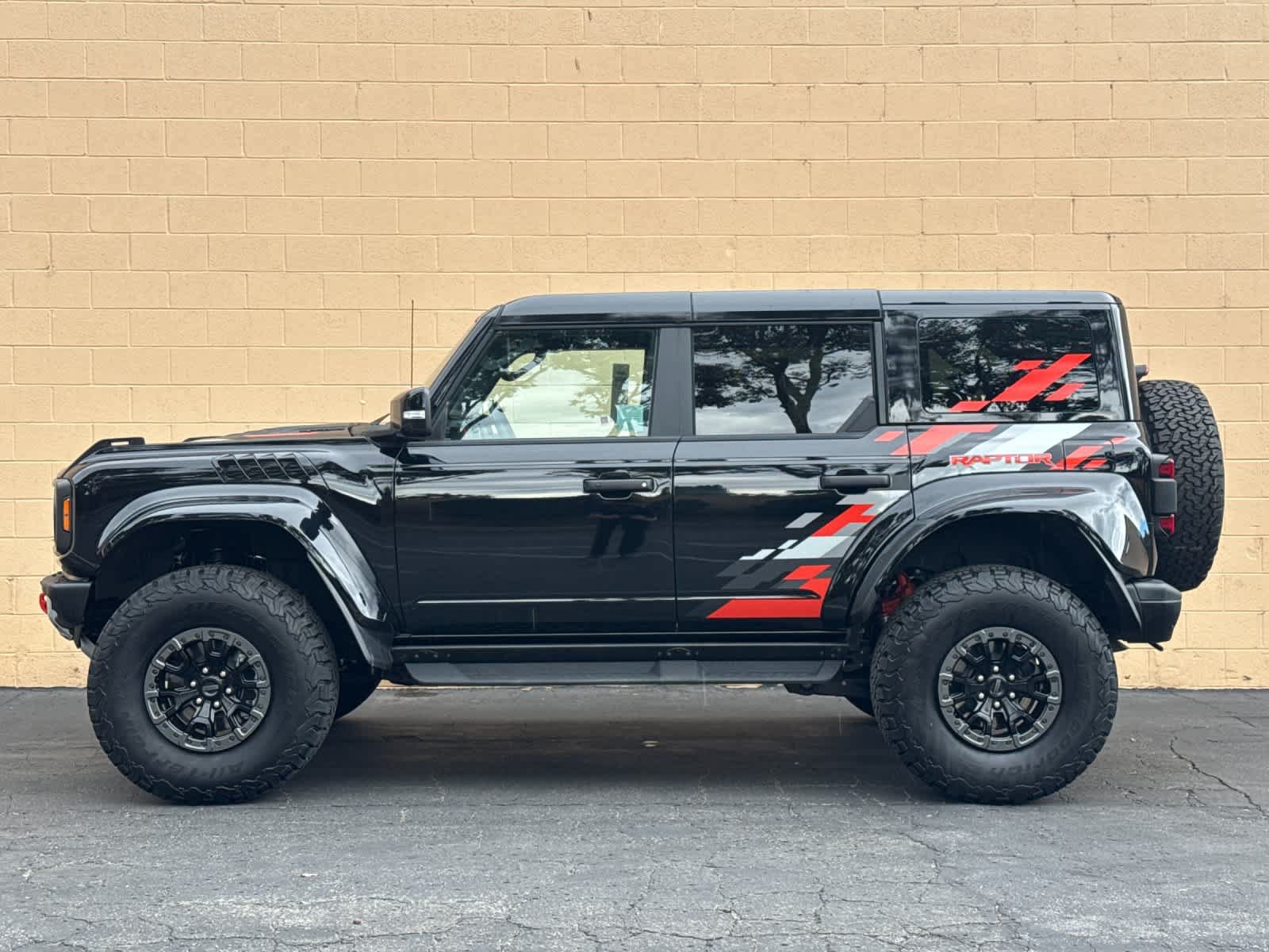 Used 2026 Ford Bronco Raptor AWD/4WD image 5