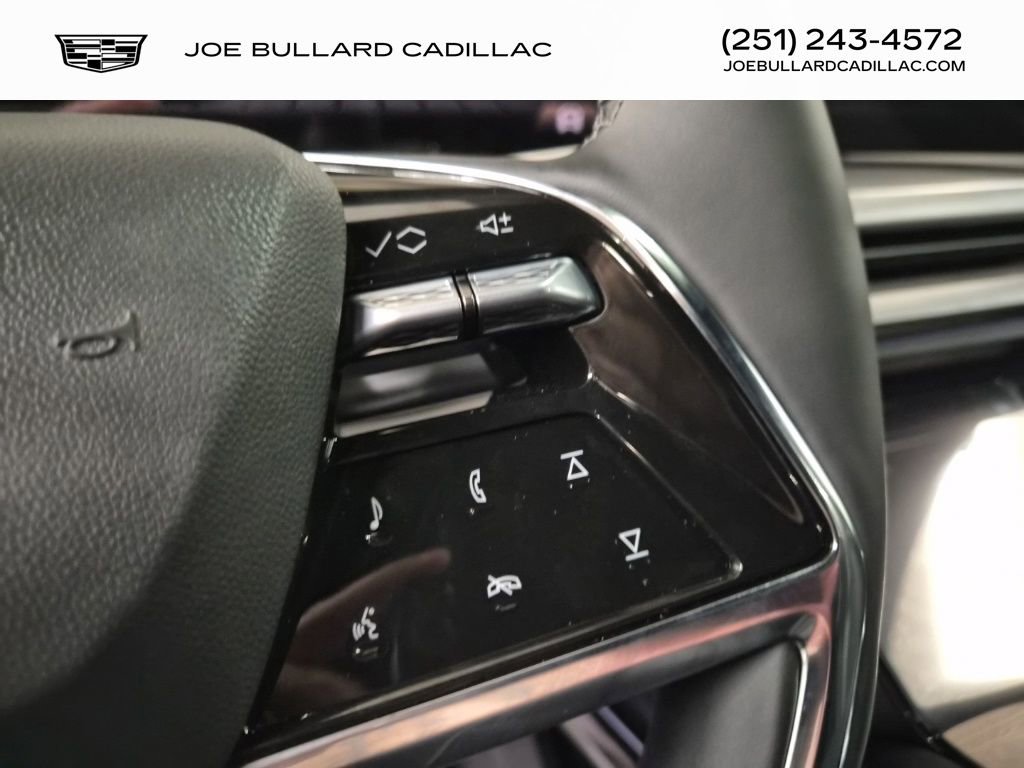 New 2026 Cadillac Vistiq Sport AWD/4WD image 15