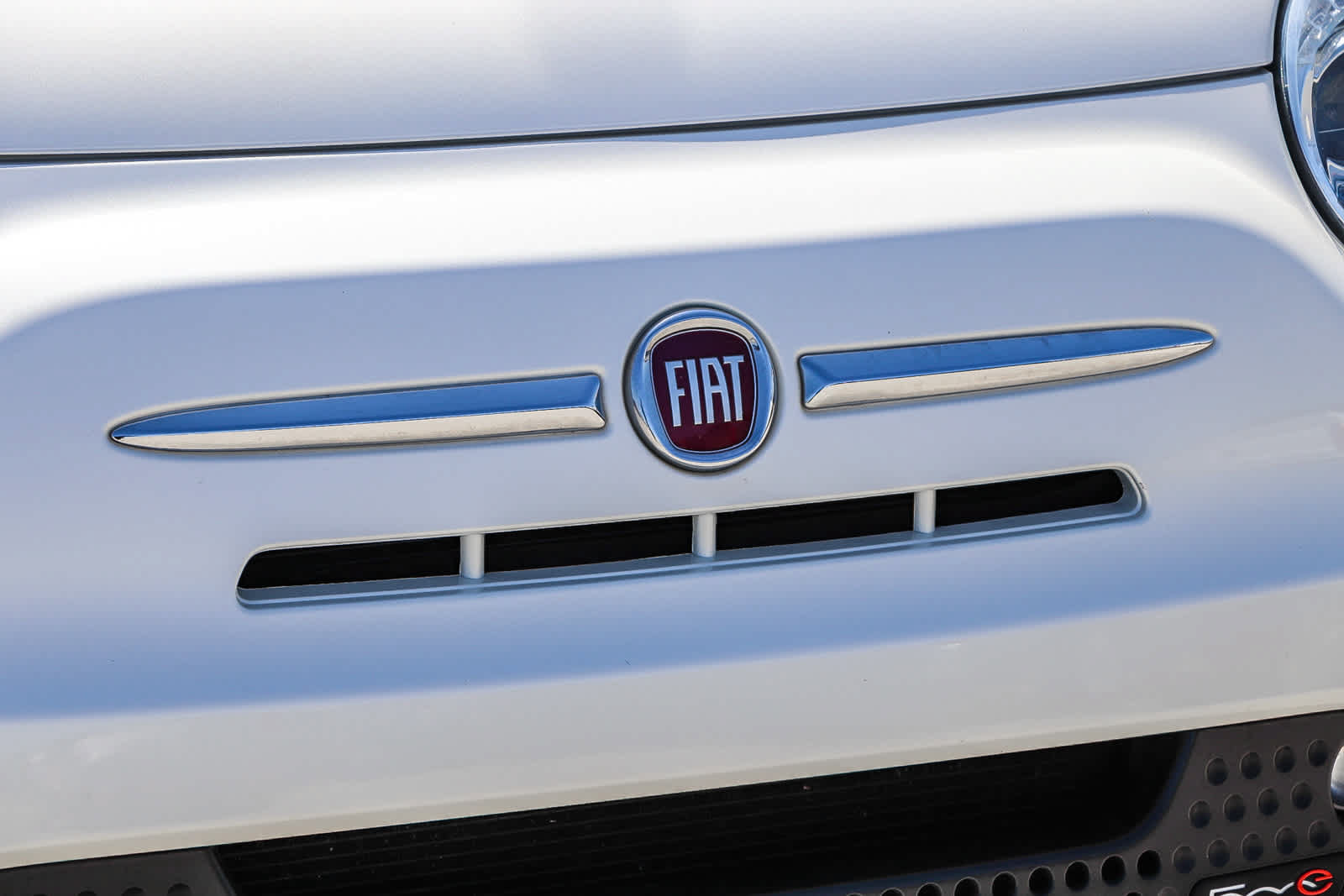 Used 2016 FIAT 500 e FWD image 5