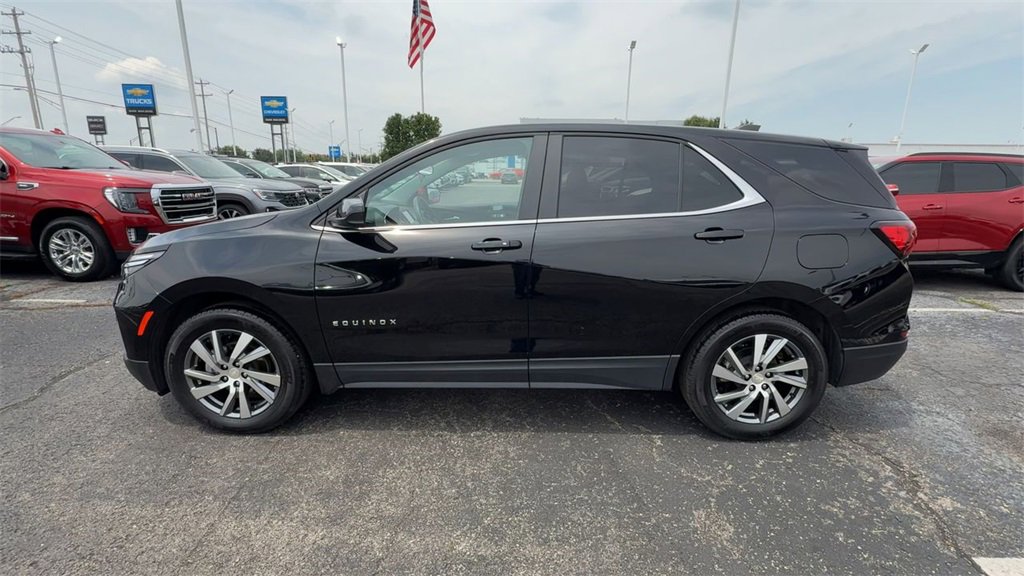 Used 2023 Chevrolet Equinox LT image 5