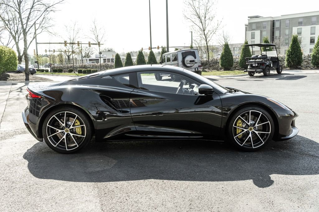 Used 2024 Lotus Emira First Edition image 3