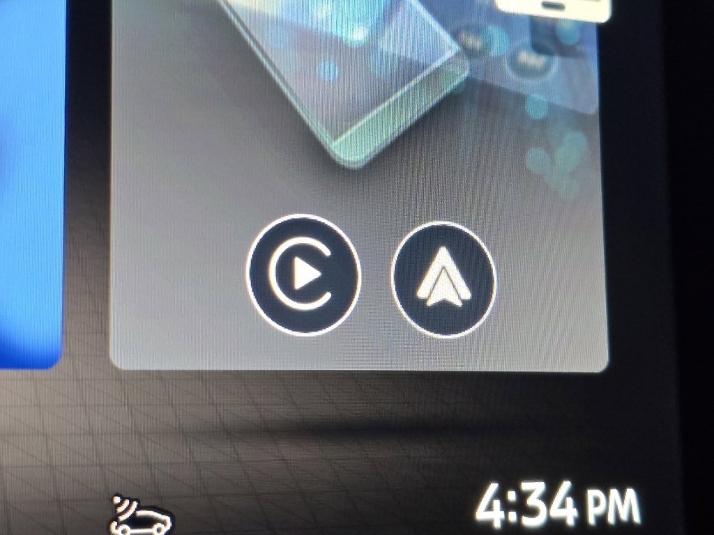 New 2026 Nissan Kicks SR w/ Cold Weather Package image 3