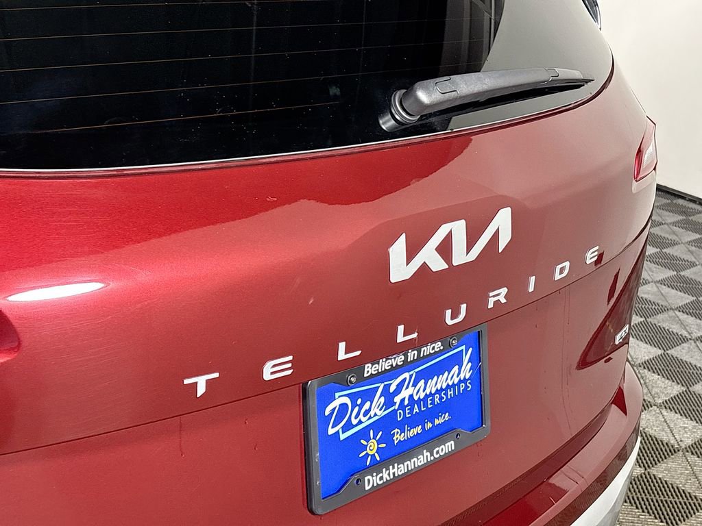 Used 2024 Kia Telluride S w/ S Sunroof Package image 25