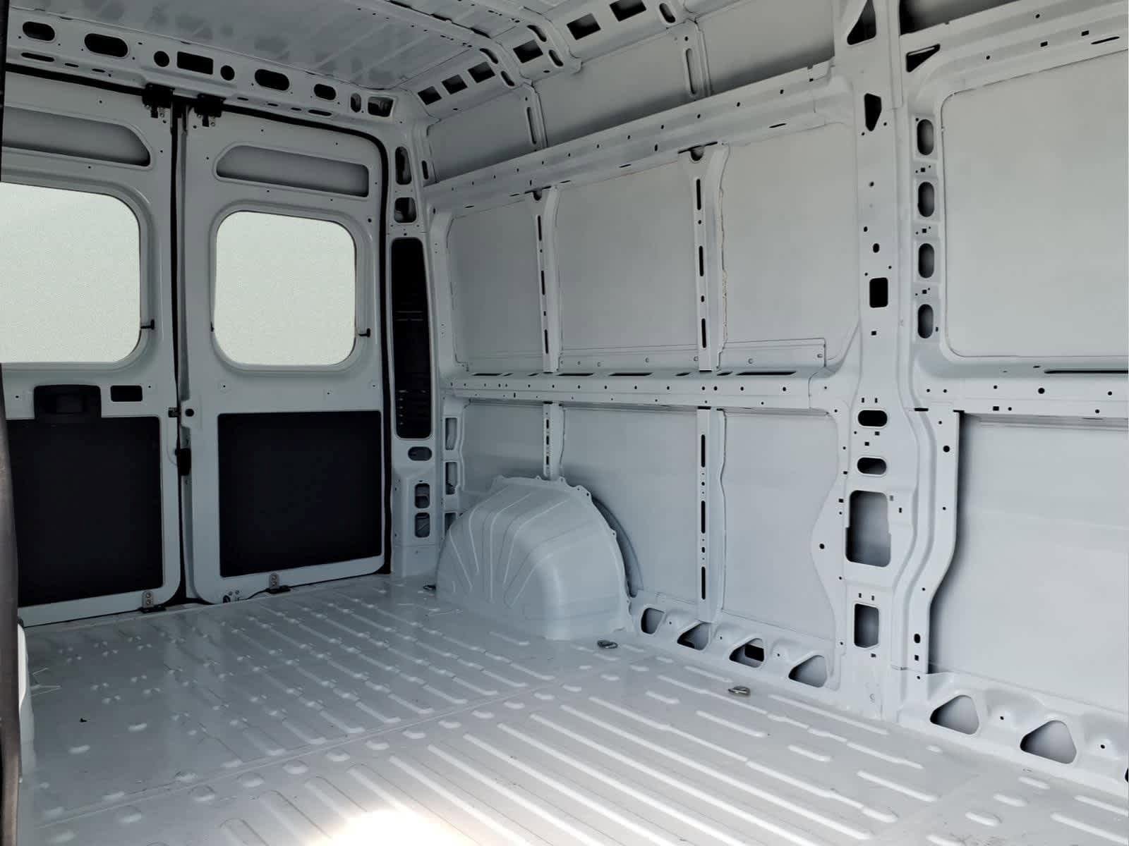 New 2026 RAM ProMaster 2500 w/ Convenience Group FWD image 7
