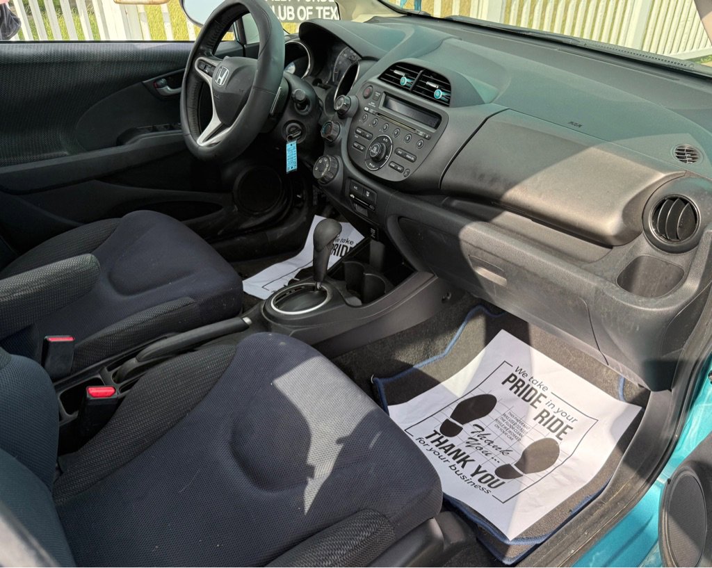 Used 2013 Honda Fit Sport image 13