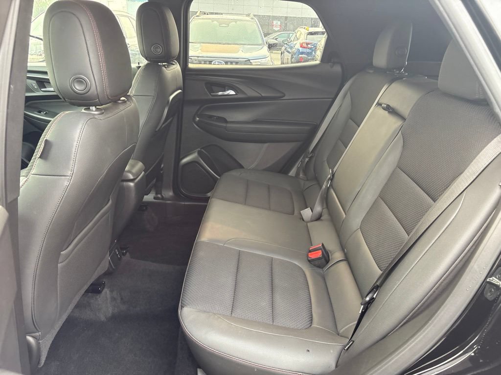 Used 2021 Chevrolet TrailBlazer RS w/ Convenience Package AWD/4WD image 12