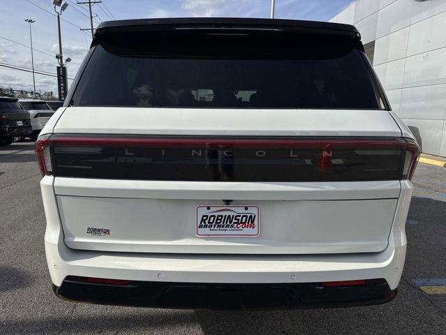 New 2026 Lincoln Navigator L Black Label image 4
