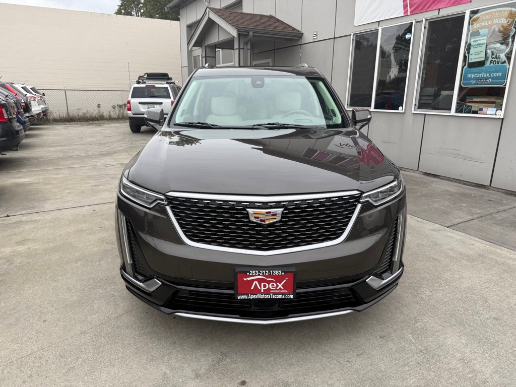 Used 2020 Cadillac XT6 Premium Luxury image 2