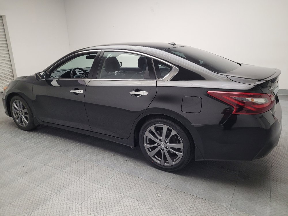 Used 2018 Nissan Altima 2.5 SR w/ SR Special Edition image 3