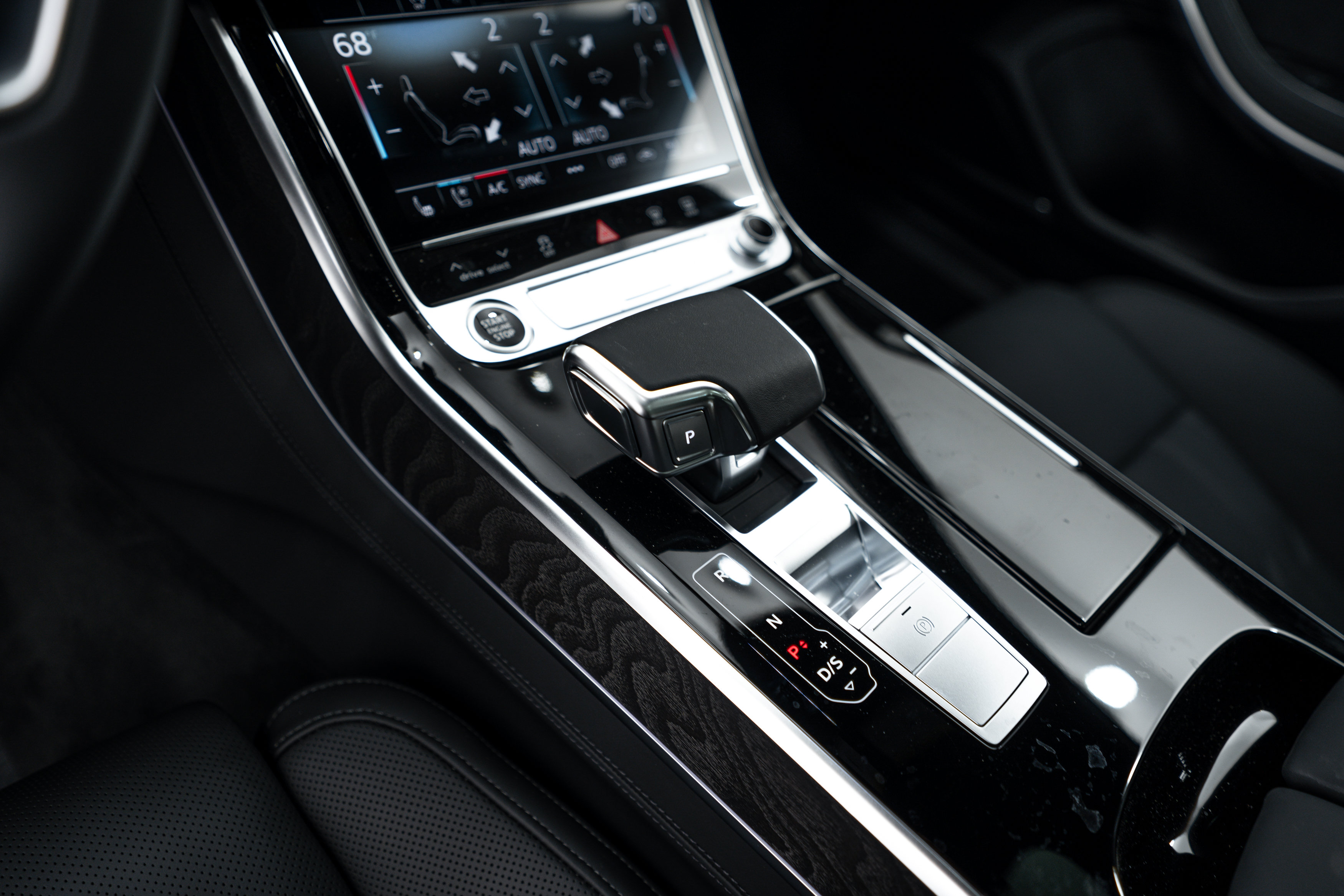 New 2026 Audi A8 L 3.0T AWD/4WD image 12