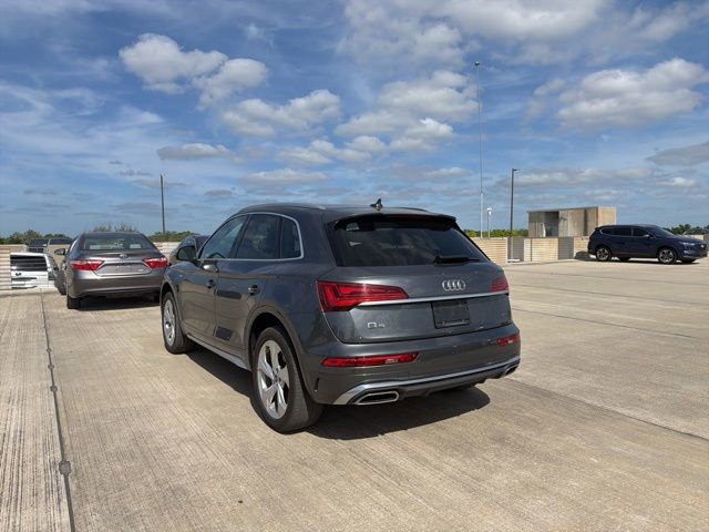 Used 2022 Audi Q5 2.0T Premium Plus w/ Premium Plus Package image 5