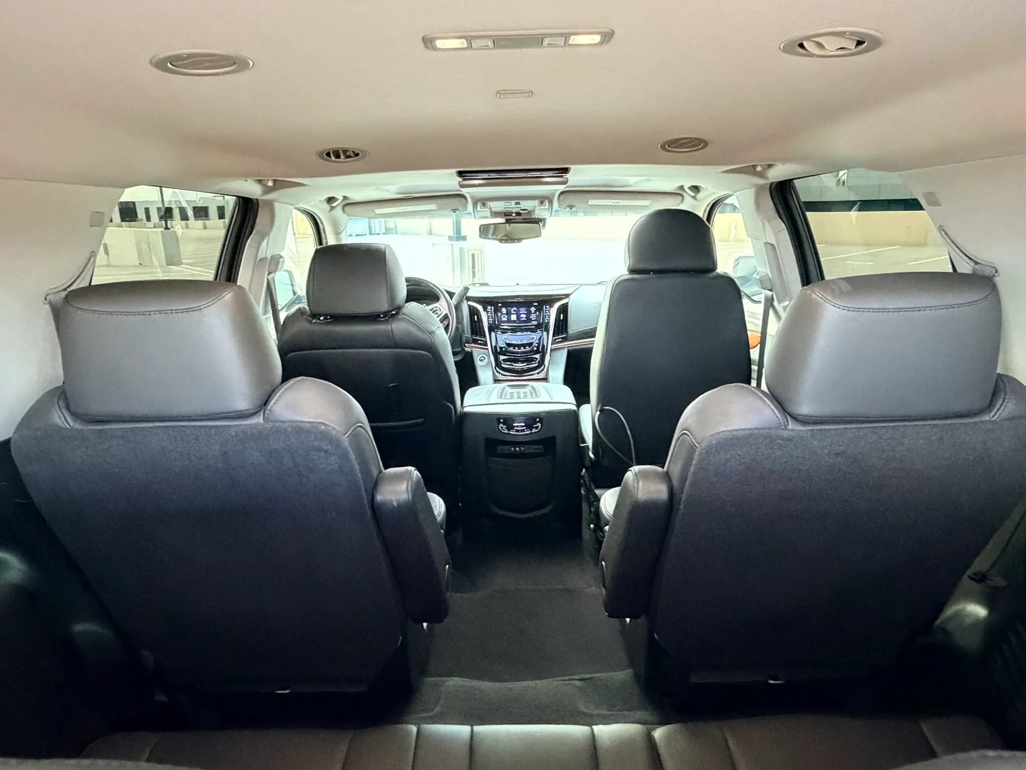 Used 2016 Cadillac Escalade Premium RWD image 20