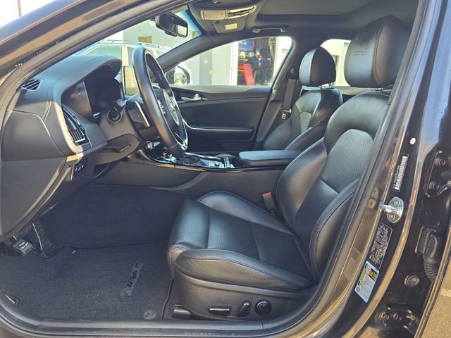 Used 2020 Kia Stinger GT-Line w/ Sun & Sound Package image 16