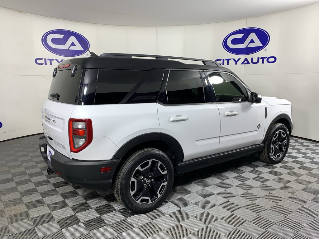Used 2021 Ford Bronco Sport Outer Banks image 3