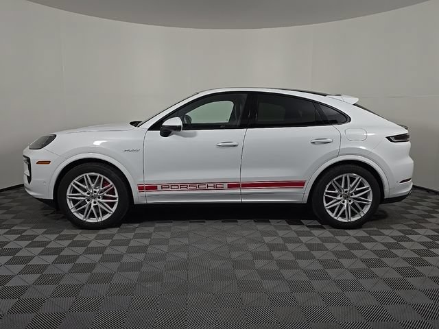 New 2025 Porsche Cayenne S AWD/4WD image 2
