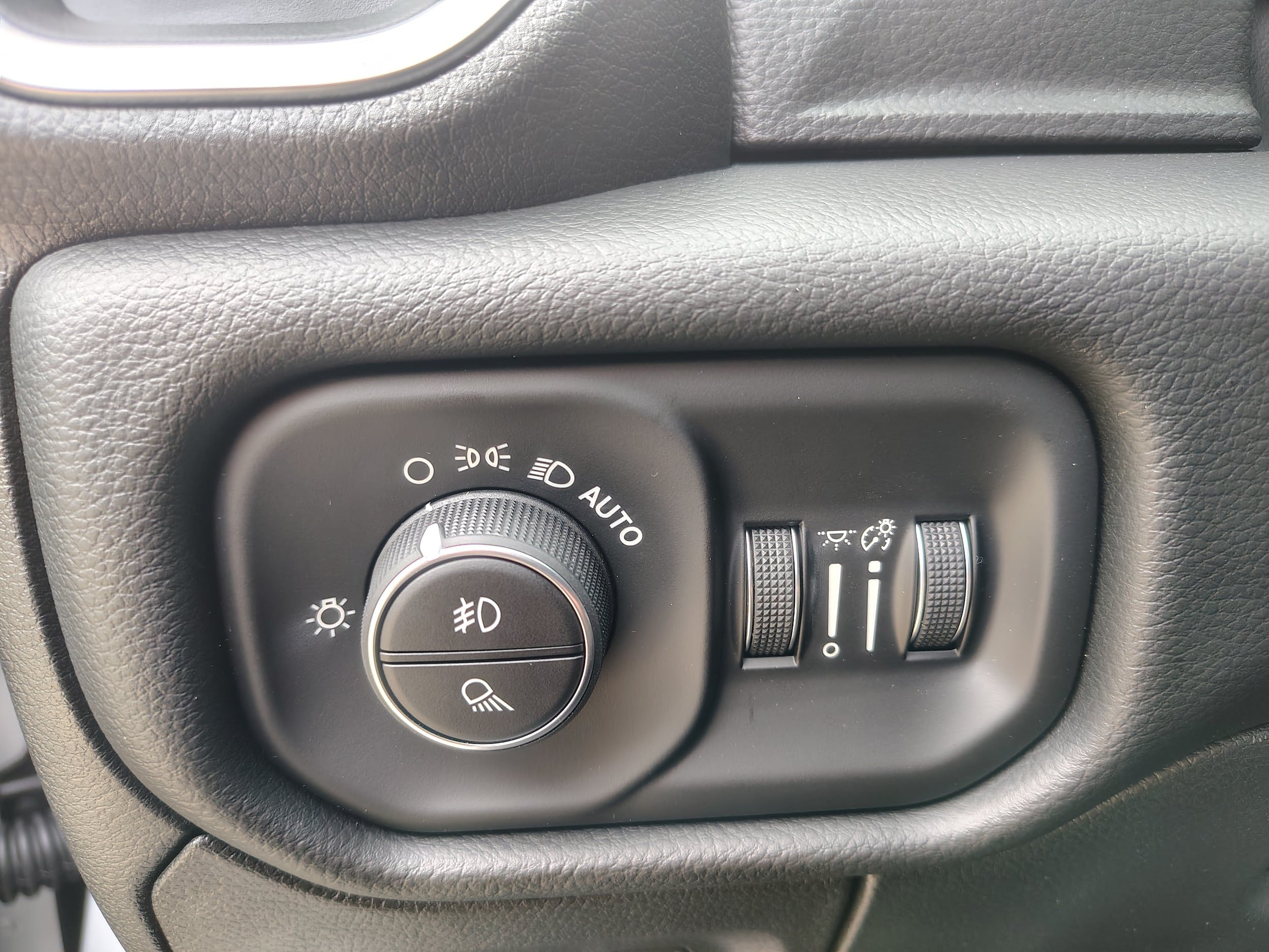 New 2026 RAM 1500 Big Horn AWD/4WD image 23