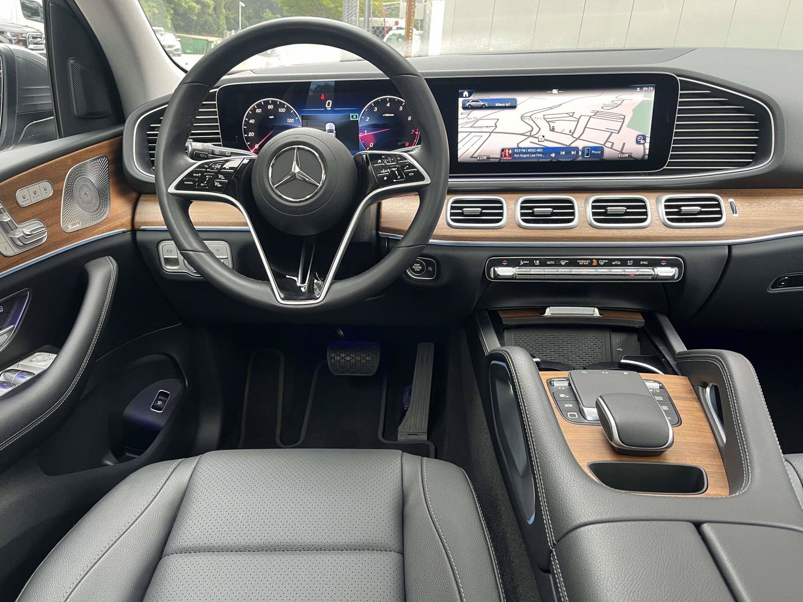 Certified 2025 Mercedes-Benz GLE 350 4MATIC image 39