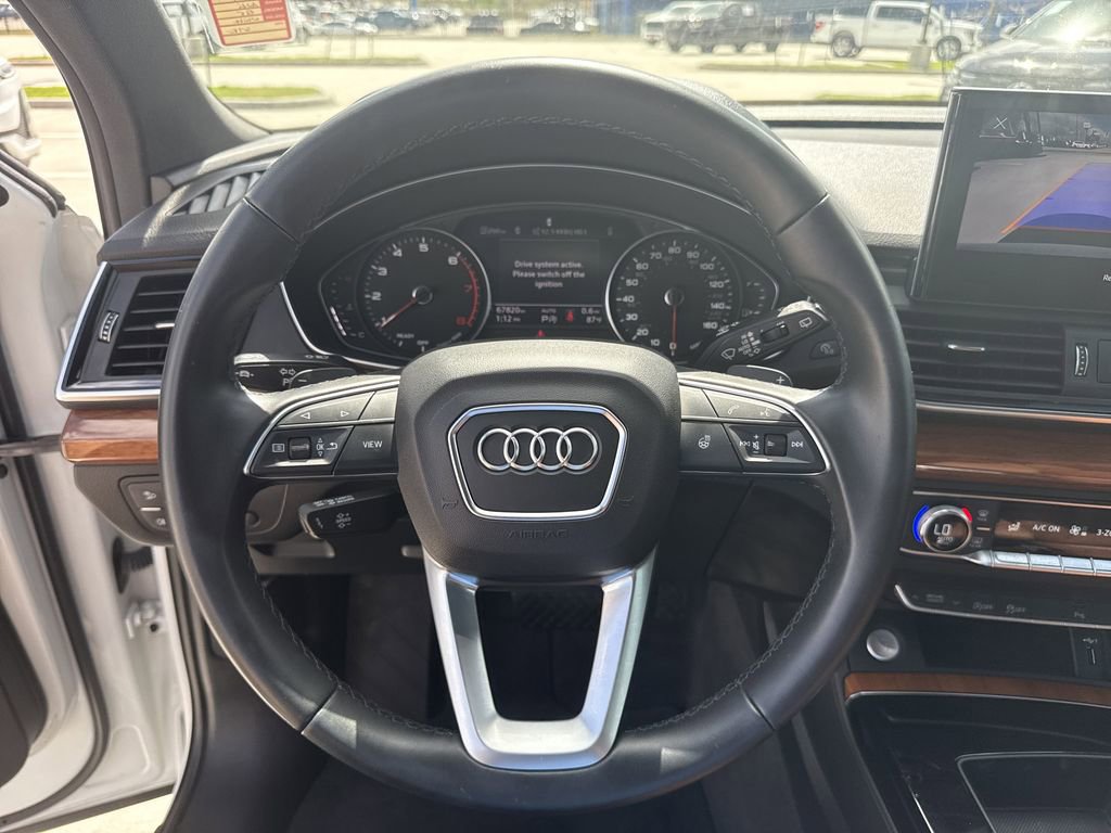 Used 2021 Audi Q5 2.0T Premium w/ Convenience Package image 14