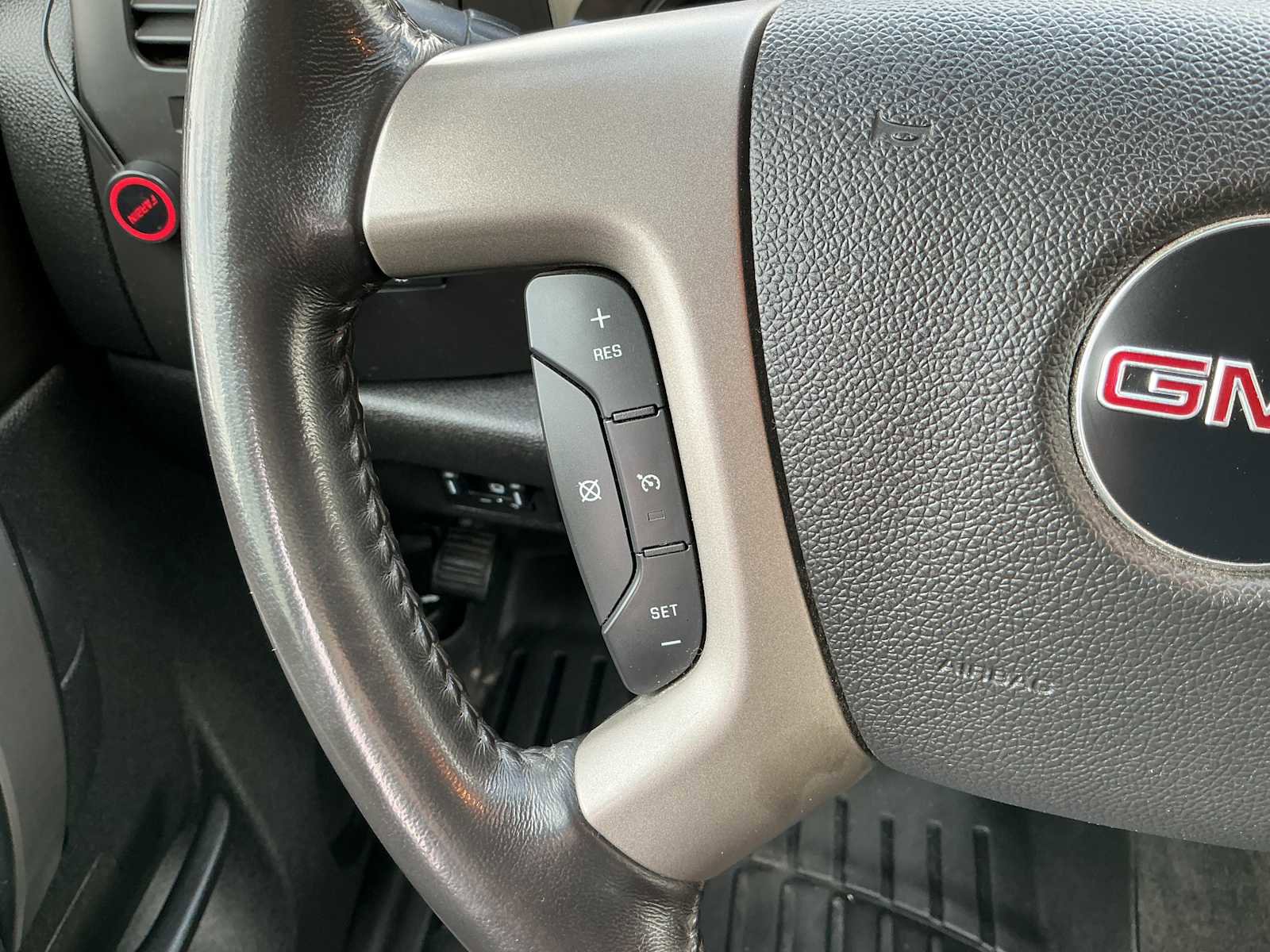 Used 2012 GMC Sierra 2500 SLE w/ SLE Preferred Package AWD/4WD image 10