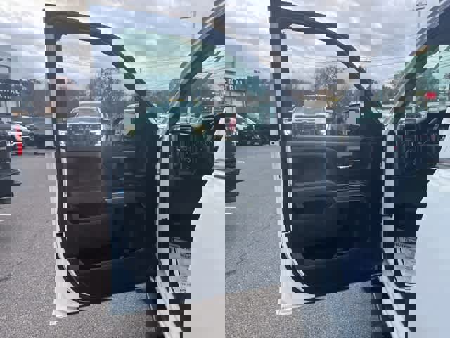 Used 2019 Chevrolet Silverado 1500 LD LT image 15