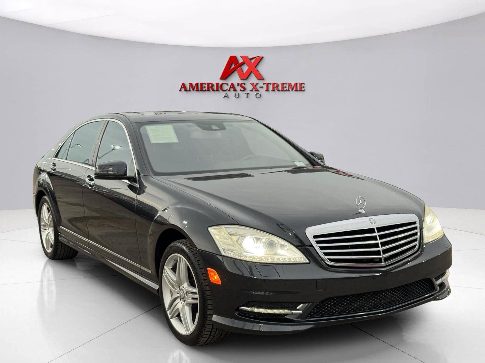 Used 2013 Mercedes-Benz S 550 image 8