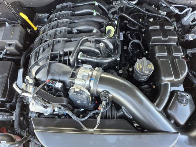 Certified 2025 Dodge Durango GT image 24