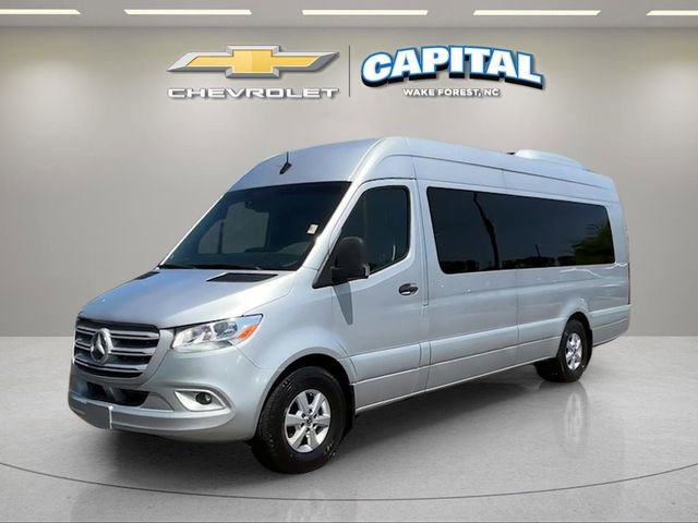 Used 2021 Mercedes-Benz Sprinter 2500 image 1