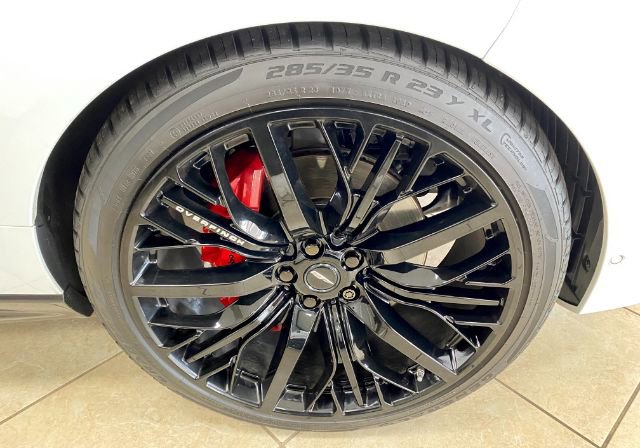 Used 2021 Land Rover Range Rover P525 Westminster Edition LWB image 38