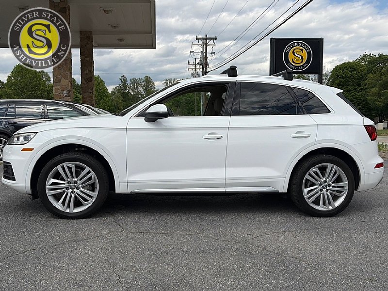 Used 2019 Audi Q5 2.0T Premium Plus w/ Premium Plus Package AWD/4WD image 3