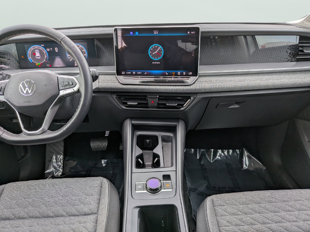 Certified 2025 Volkswagen Tiguan S FWD image 12