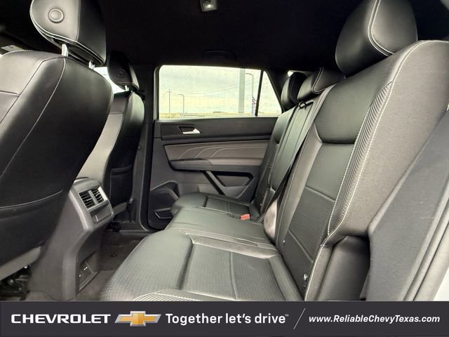 Used 2021 Volkswagen Atlas Cross Sport SE image 27