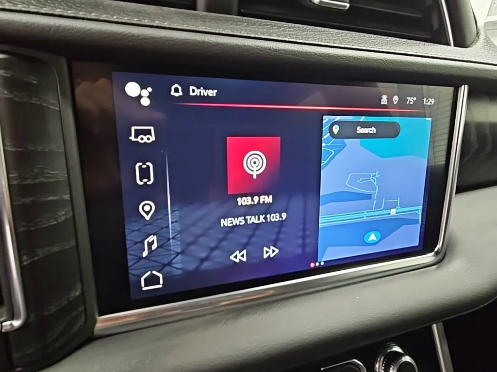 Used 2024 GMC Yukon XL Denali image 14