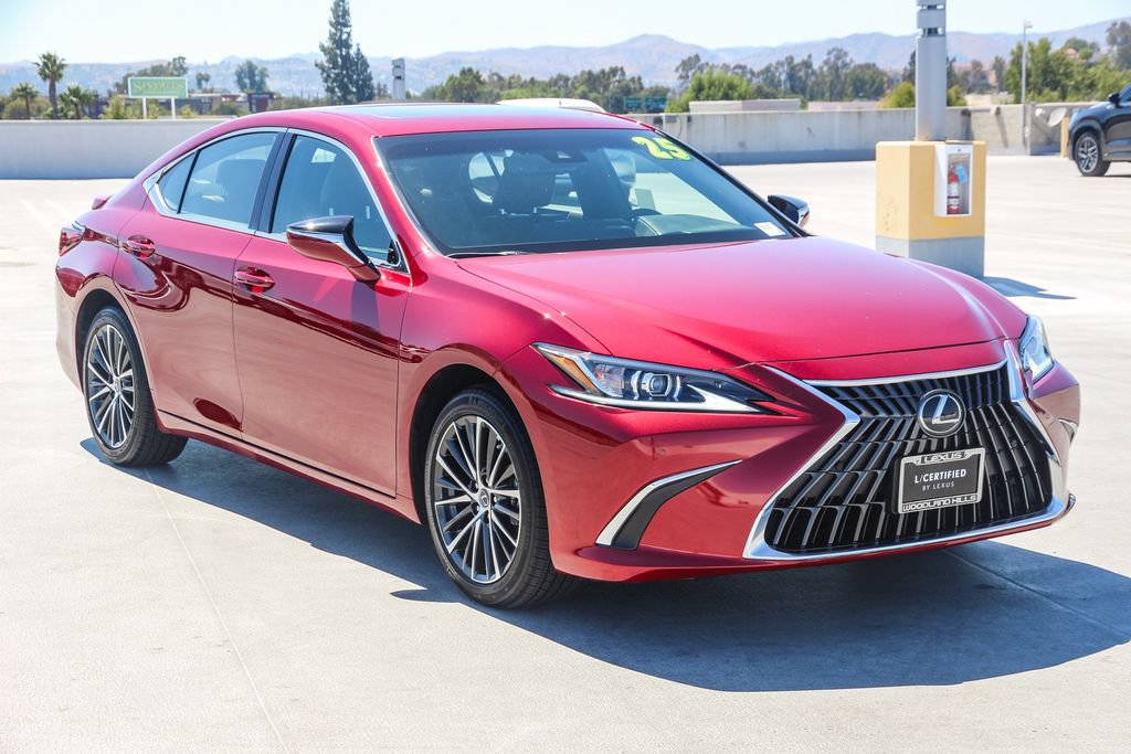Certified 2025 Lexus ES 300h w/ Premium Package FWD image 3