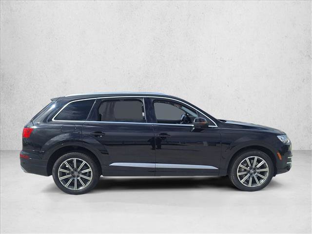 Used 2017 Audi Q7 3.0T Premium Plus w/ Premium Plus Package image 4