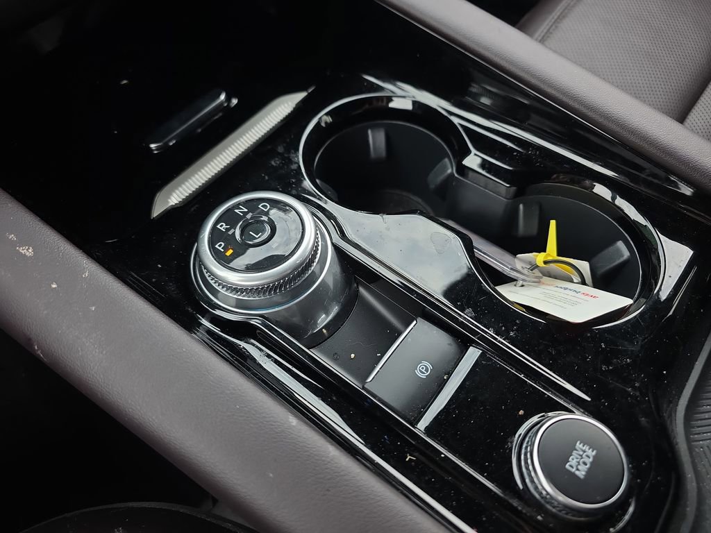 Used 2025 Ford Explorer Platinum w/ LUX Leather Package AWD/4WD image 36