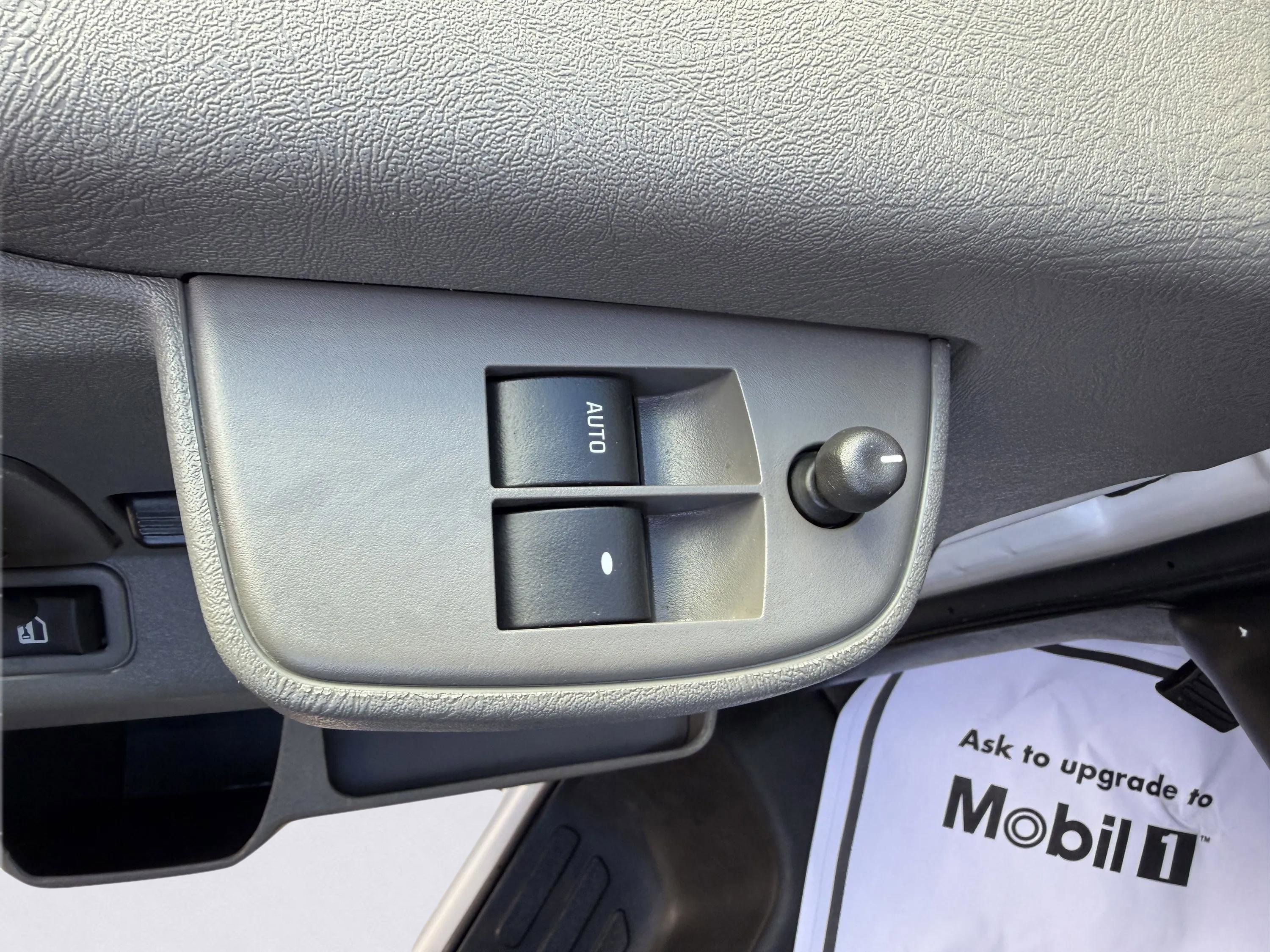 Used 2024 GMC Savana 2500 w/ Driver Convenience Package image 16