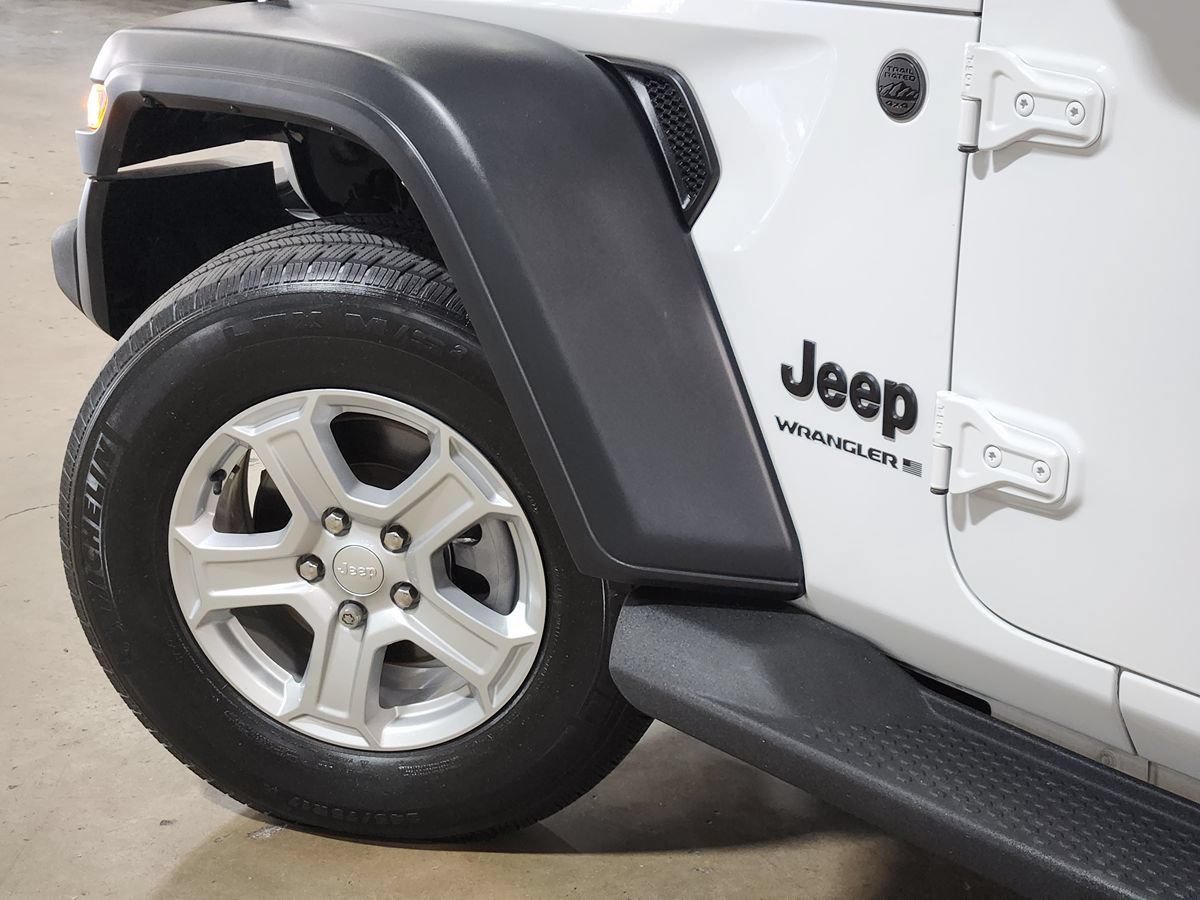 Used 2023 Jeep Wrangler Sport AWD/4WD image 23