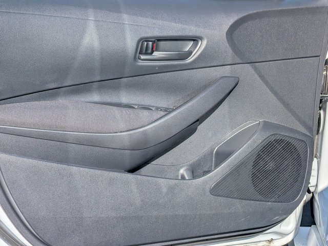 Used 2024 Toyota Corolla LE FWD image 10