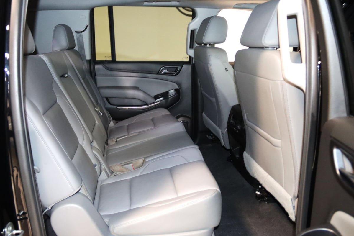 Used 2020 Chevrolet Suburban LT AWD/4WD image 73