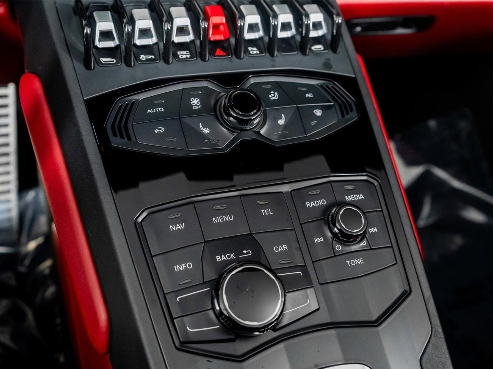 Used 2017 Lamborghini Huracan LP 610-4 image 37