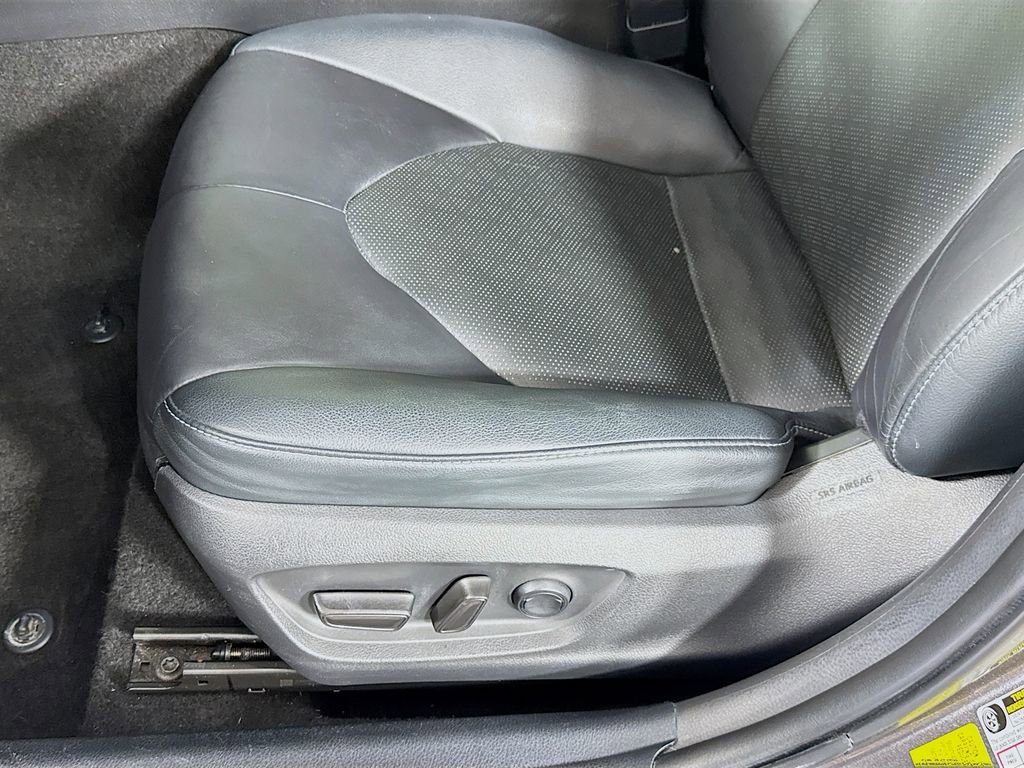 Used 2020 Toyota Camry XSE w/ Carpet Mat Package FWD image 22