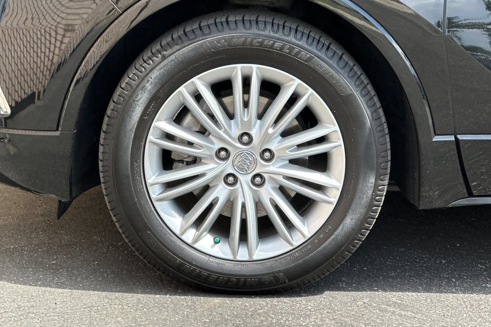 Certified 2017 Buick Envision Preferred FWD image 27